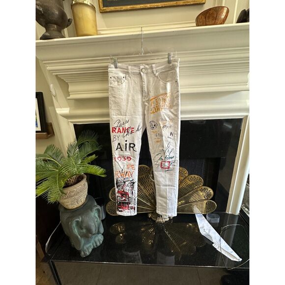 Two Pairs of Men's White Streetwear Graffiti Jeans Size 32 x 30 - Picture 1 of 4